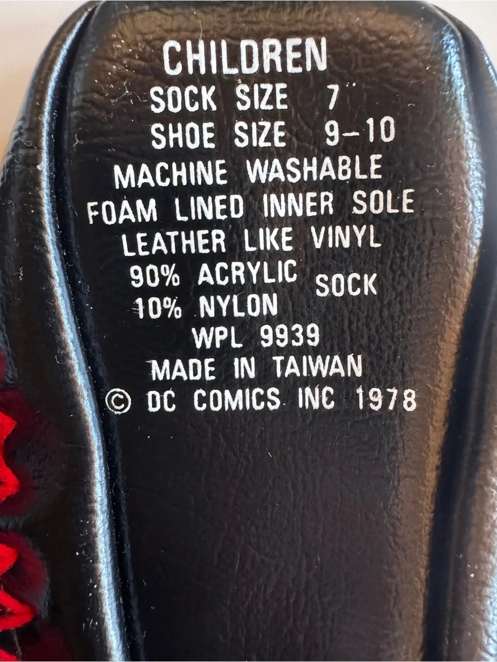 Vintage 1978 DC Comics Superman Toastee Slipper Socks size 9-10
